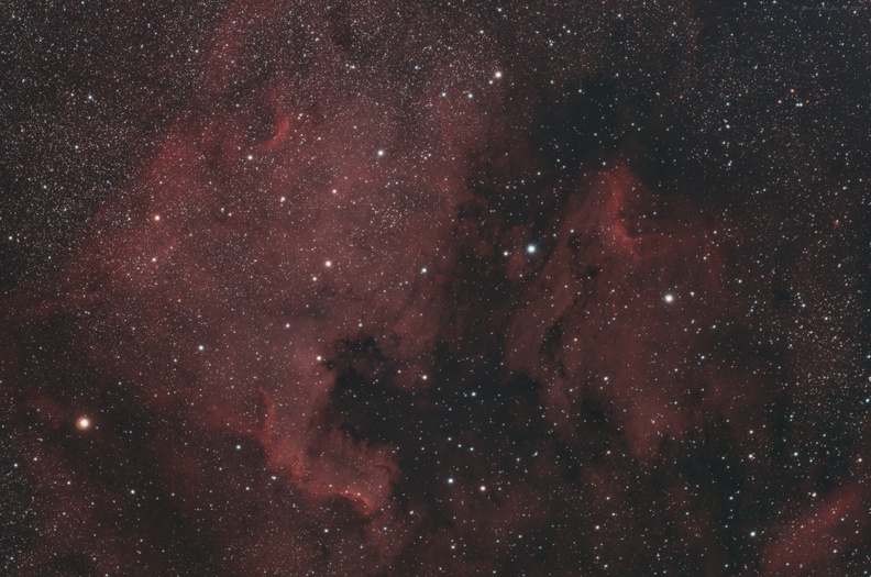 North American & Pelican Nebulae (NGC7000 & IC5070).jpg